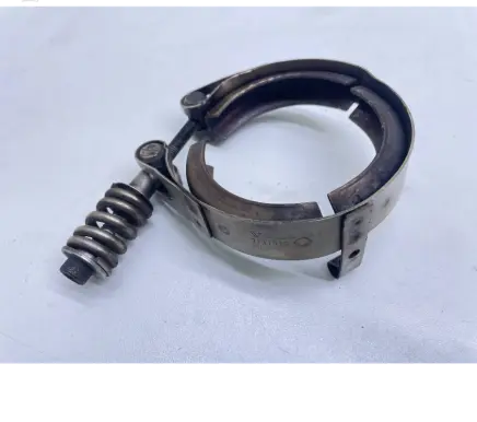 Volvo XC60 Muffler pipe connector clamp 31319192