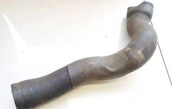 Mercedes-Benz Vito Viano W638 Intercooler hose/pipe a63852810