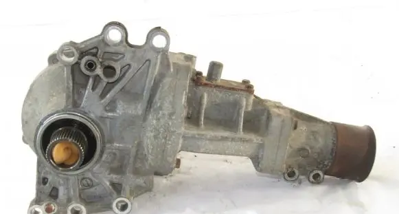 Peugeot 4007 Gearbox transfer box case 067023