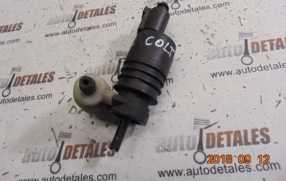 Mitsubishi Colt Windscreen/windshield washer pump