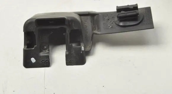 Opel Corsa F Engine mount bracket 9823231680