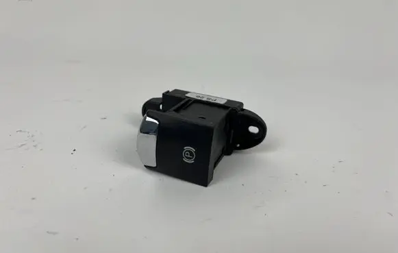 Maserati Quattroporte Hand parking brake switch 6700150060
