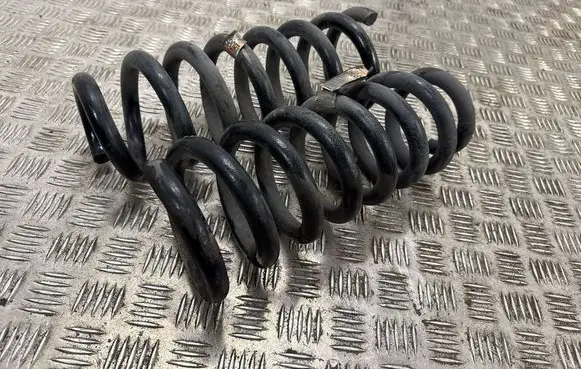 Ford Explorer V Rear coil spring DB535560FC