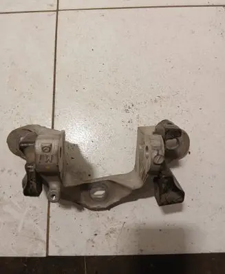 Mazda 3 III Gearbox mounting bracket 5K27N