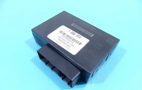 Skoda Fabia Mk2 (5J) Central body control module 5J0959433 IMPRK1306152