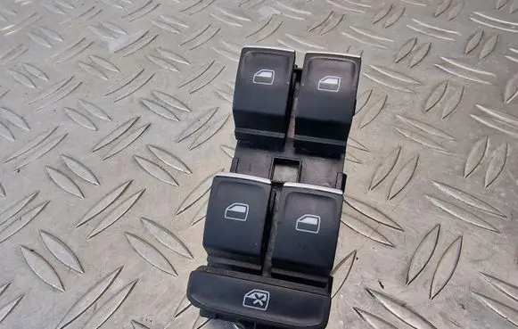 Volkswagen Golf VII Electric window control switch 5G0959857C