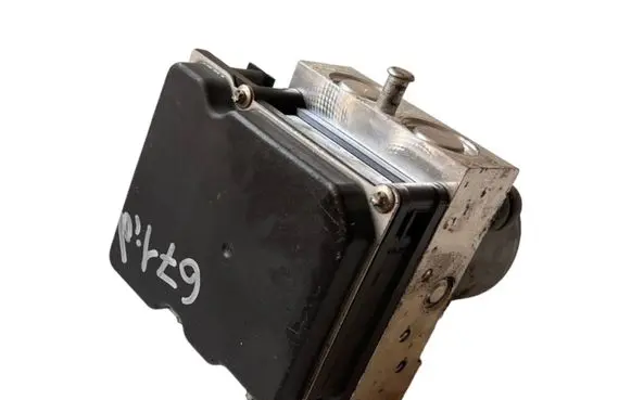 Land Rover Discovery 3 - LR3 ABS Pump SRB500400 0265235020 0265950472