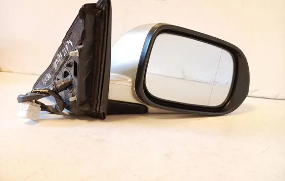 Honda Accord Front door electric wing mirror E6010142