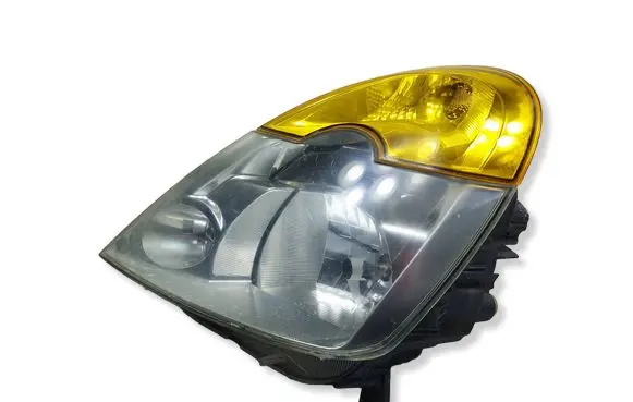 Renault Modus Headlight/headlamp 8200301829KASACJA 8200301829