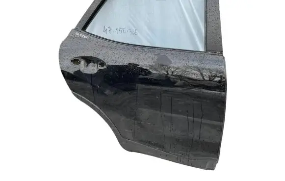 KIA Stonic Rear door