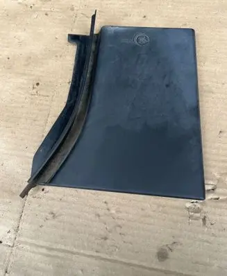 Volvo XC60 Battery box tray cover/lid 31299228