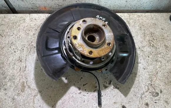 BMW 4 F32 F33 Rear wheel hub 0002344746 K288488 T46422246000
