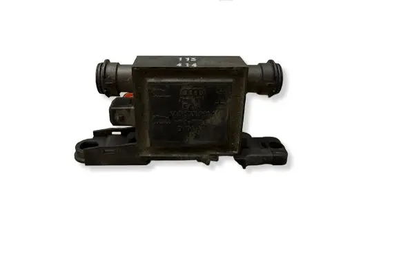 Audi A4 S4 B5 8D Door control unit/module 4A0959981A D104A