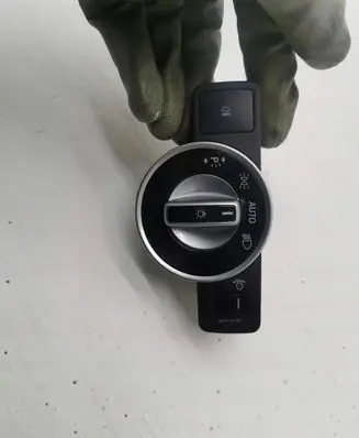 Mercedes-Benz E W212 Fog light switch 