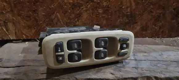 Volvo XC90 Electric window control switch 30746074