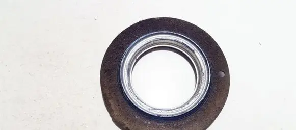 Toyota RAV 4 (XA30) Coil spring mount 