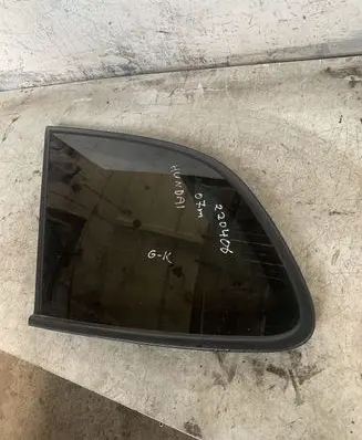 Hyundai Santa Fe Rear side window
