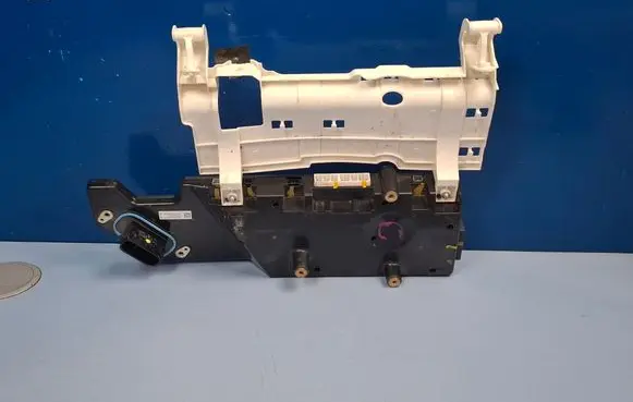 Tesla Model 3 Wireless charging module 110639401H 110162600D