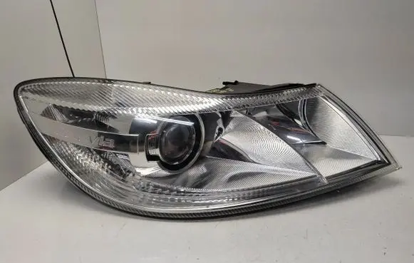 Skoda Octavia Mk2 (1Z) Headlight/headlamp 1Z2941016G
