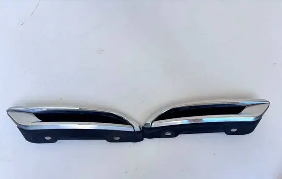 Toyota Corolla E210 E21 Front bumper lower grill 5270702010 5270602010
