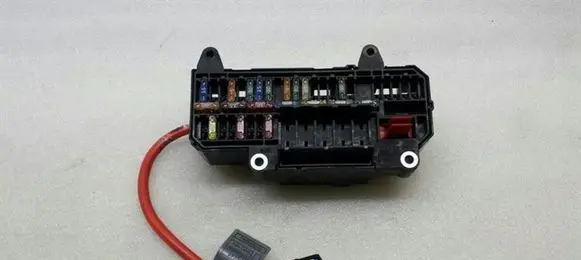 BMW 7 E65 E66 Fuse box set 61136900583