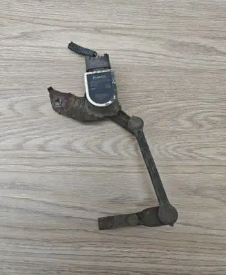 Volvo V60 Rear air suspension level height sensor 8G9N5A955BA 2012100517