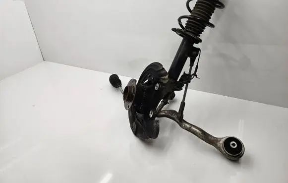 BMW 4 F36 Gran coupe Front wheel hub 6858311