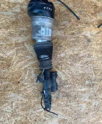 Mercedes-Benz S W222 Front shock absorber/damper A2223200213 150550806532
