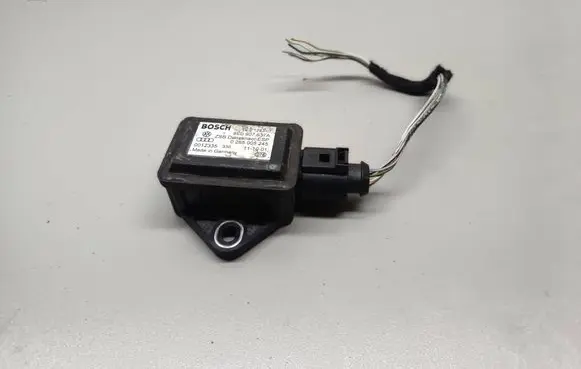 Volkswagen PASSAT B6 ESP acceleration yaw rate sensor 8E0907637A 0012335 0265005245
