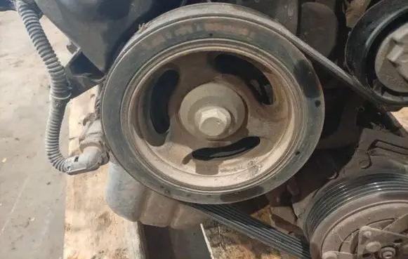 Peugeot Partner Crankshaft pulley