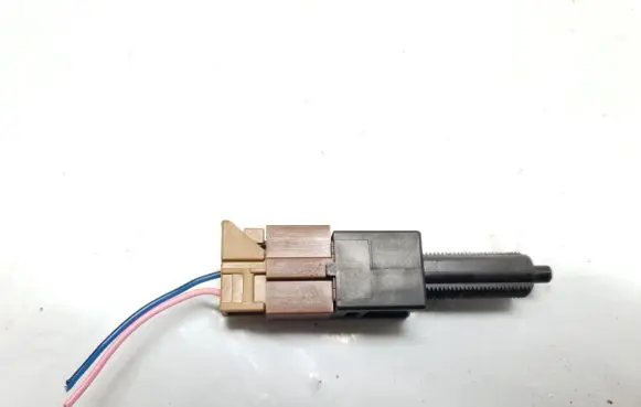 Nissan Murano Z50 Brake pedal sensor switch 5823