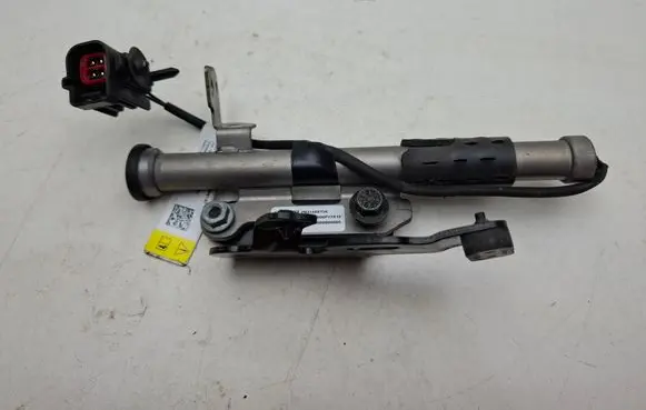 Volvo V60 Bonnet Pedestrian Airbag Actuator 31468156 P031468156