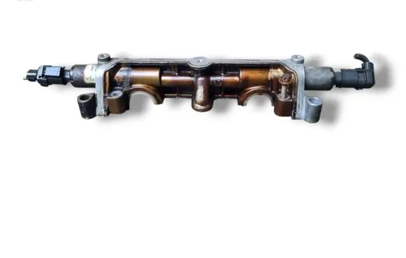 Opel Astra J Rocker cam cover 55354224