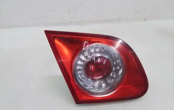 Volkswagen PASSAT B6 Tailgate rear/tail lights