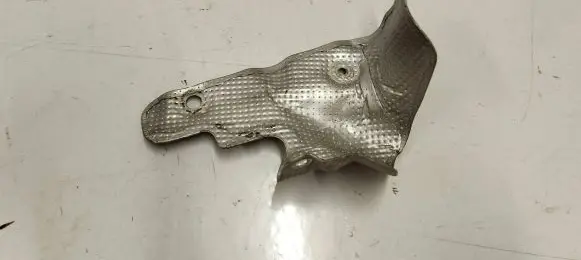 Volvo XC60 Heat shield in engine bay 31293347