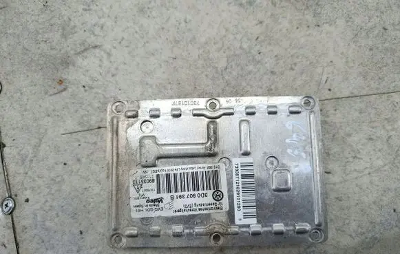 Volkswagen PASSAT B6 Xenon control unit/module 
