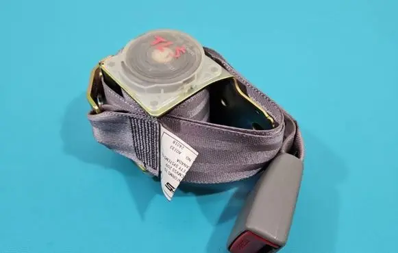 Toyota Camry Middle seatbelt (rear) IMPRK1368550