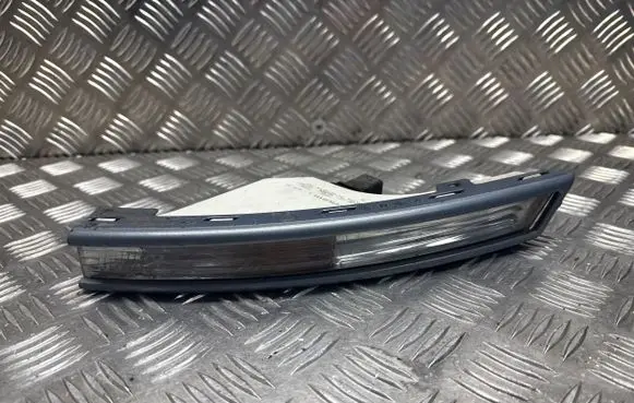Volkswagen PASSAT B6 Front indicator light 3c0953041L