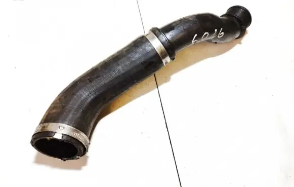Ford Kuga II Intercooler hose/pipe 1107193551