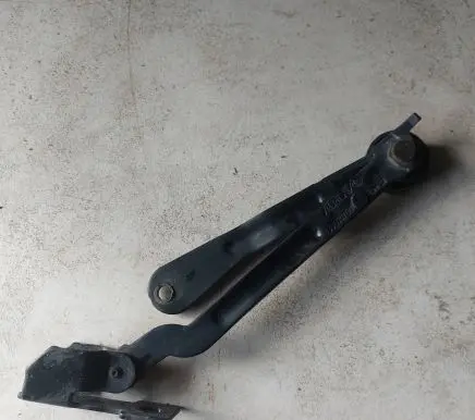 Volvo XC90 Tailgate/trunk/boot hinge 30674750
