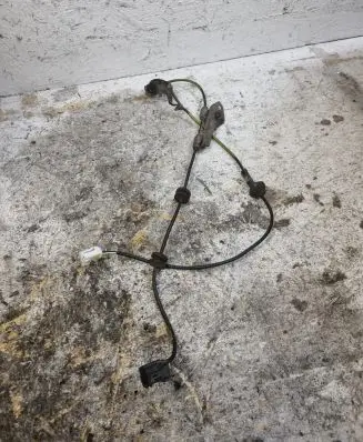 Toyota Auris 150 Rear ABS sensor wiring 