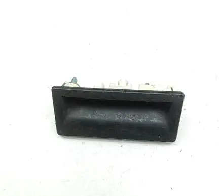 Audi Q5 SQ5 8R Tailgate/boot open switch button 5N0827566T