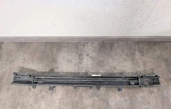 Hyundai Kona I Rear bumper cross member 86631J9100