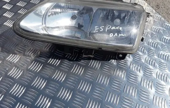 Renault Espace III Headlight/headlamp 89002588