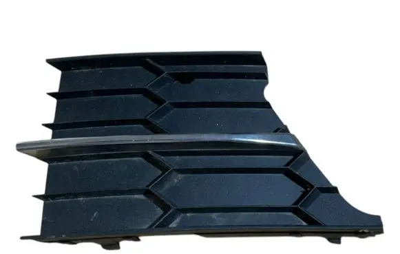 Skoda Superb B6 (3T) Front bumper lower grill 3T0853665B