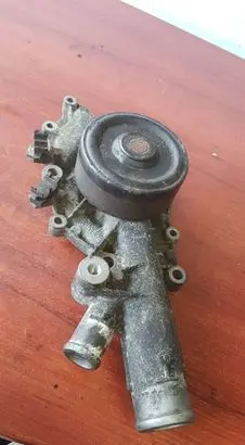Mercedes-Benz C W202 Water pump 6112010010