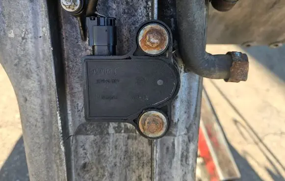 Mercedes-Benz A W168 Oil level sensor A0051539428