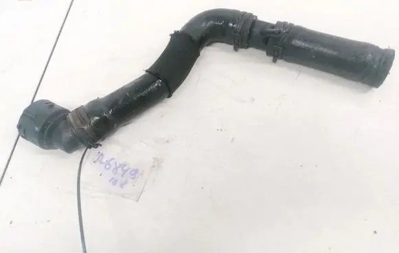 Volkswagen Polo IV 9N3 Engine coolant pipe/hose 1C0122291