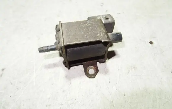 Audi A6 S6 C5 4B Turbo solenoid valve 026906283H