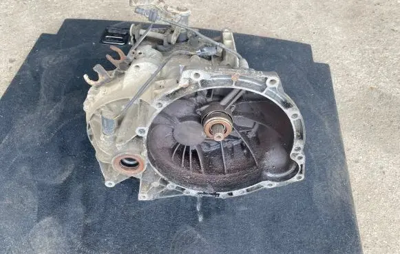 Ford Tourneo Manual 5 speed gearbox XS4R7F096